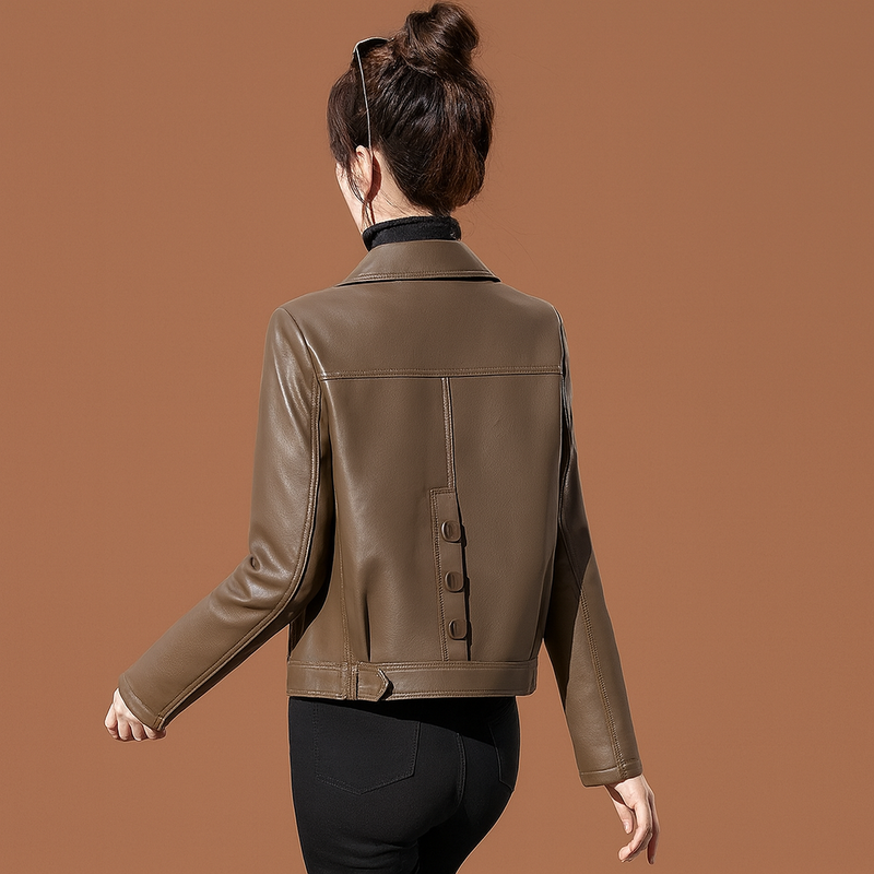 [Llevá 2 Pagá 1] Campera Femenina Luara de Cuero Legítimo con Bolsillos Laterales (¡Textura suave y diseño retro!)