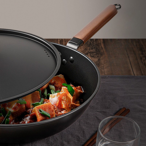 Frigideira Fuego Vivo em Ferro Fundido Antiaderente +BRINDE: Kit Utensílios de Cozinha